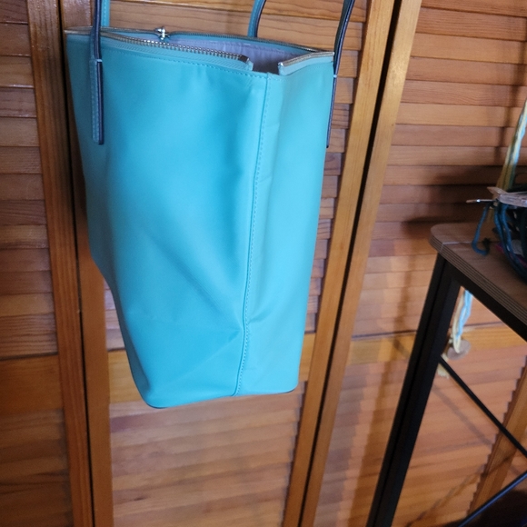 Kate Spade Medium Tote - Picture 6 of 6